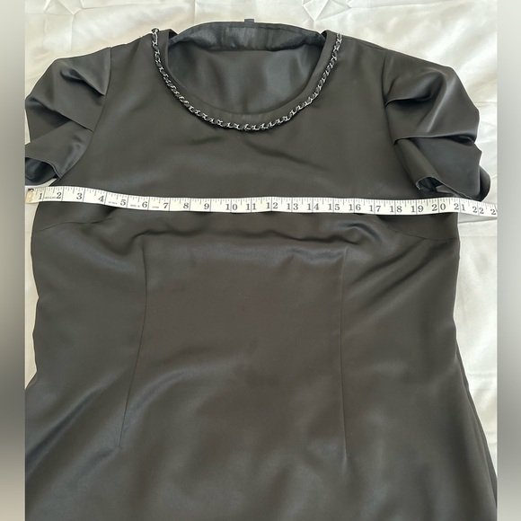 Un jour ailleurs Sz 12 Black Puff Short SleeveTop Beaded Cartier Neck. NWOT. - Picture 5 of 7